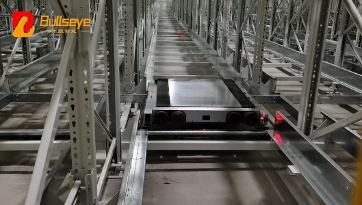 Bullseye Intelligent four-way shuttle leads the new trend of the cold chain industry and realizes the innovation of automated three-dimensional warehousing