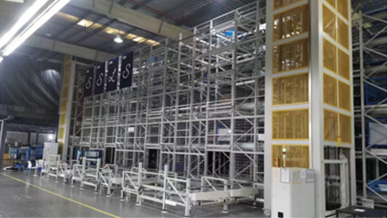 Four-way shuttle (Picking type)